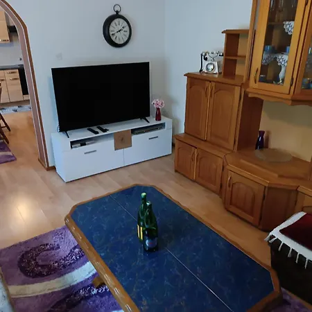 Haus Mali
